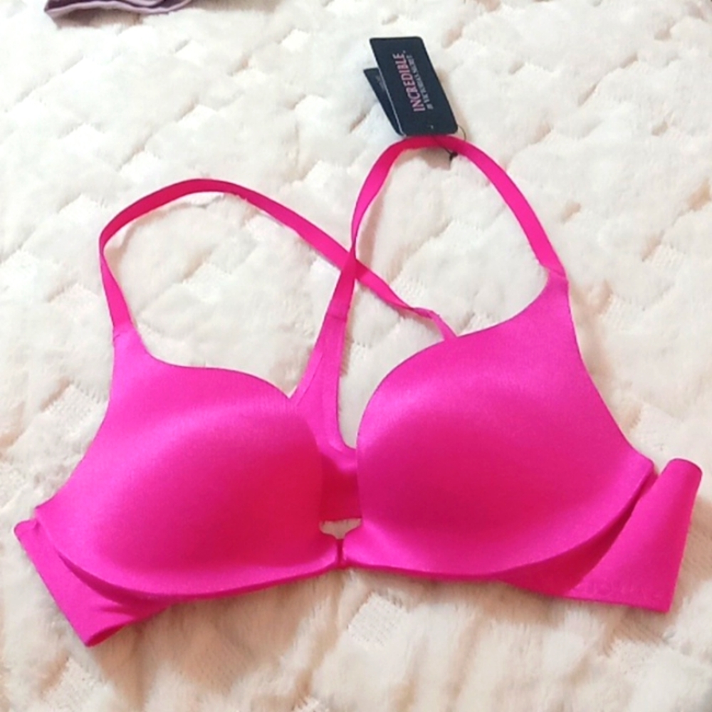Victoria  secretwomen's bra size 34A